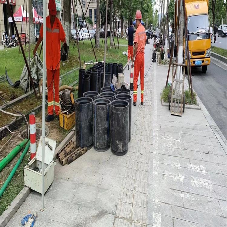覃塘管道短管置换修复